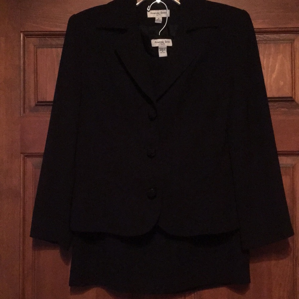 Amanda Smith 3-piece Suit